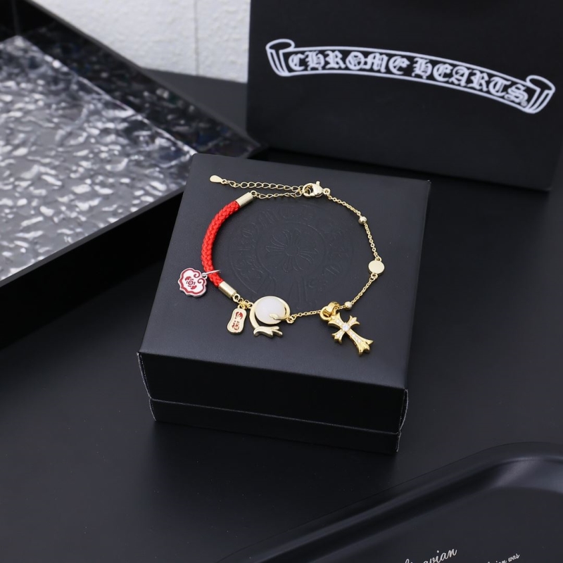Ch**me He**ts bracelets